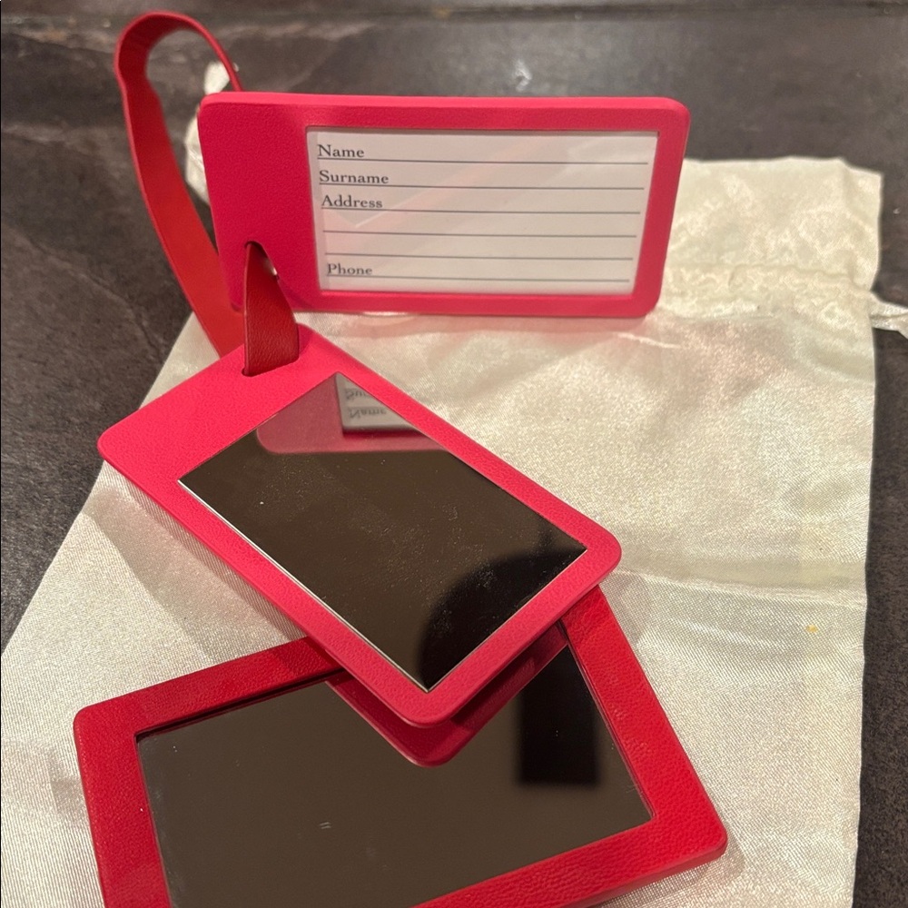 Dior mirror & luggage tag - Picture 3 of 4